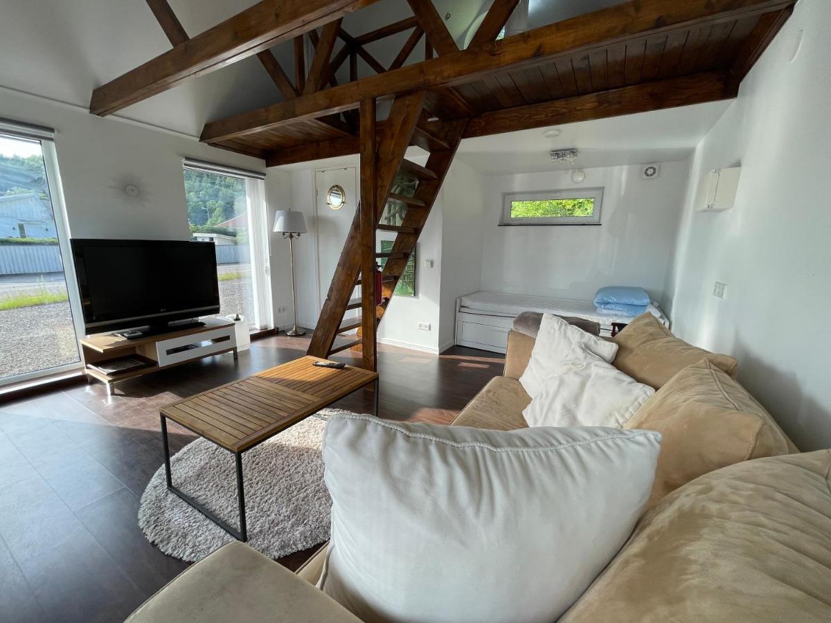 Vid Gekas Ullared Boende B&B 外观 照片