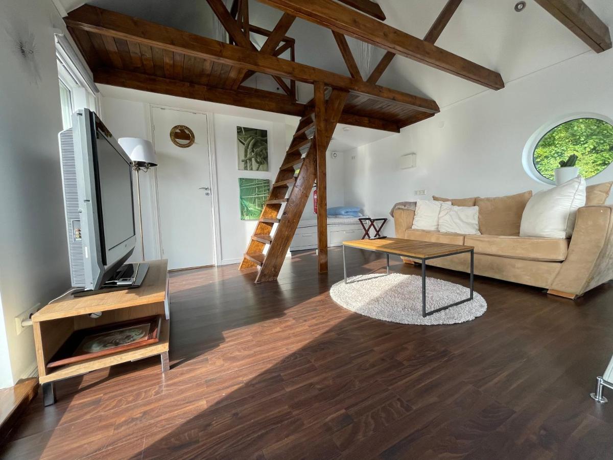 Vid Gekas Ullared Boende B&B 外观 照片